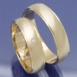 Preview: Hochzeitsringe aus 375 Apricotgold mit 0,010 ct Brillant P3051063