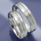 Preview: Weissgold Eheringe mit breiter Glanzrille P4112904