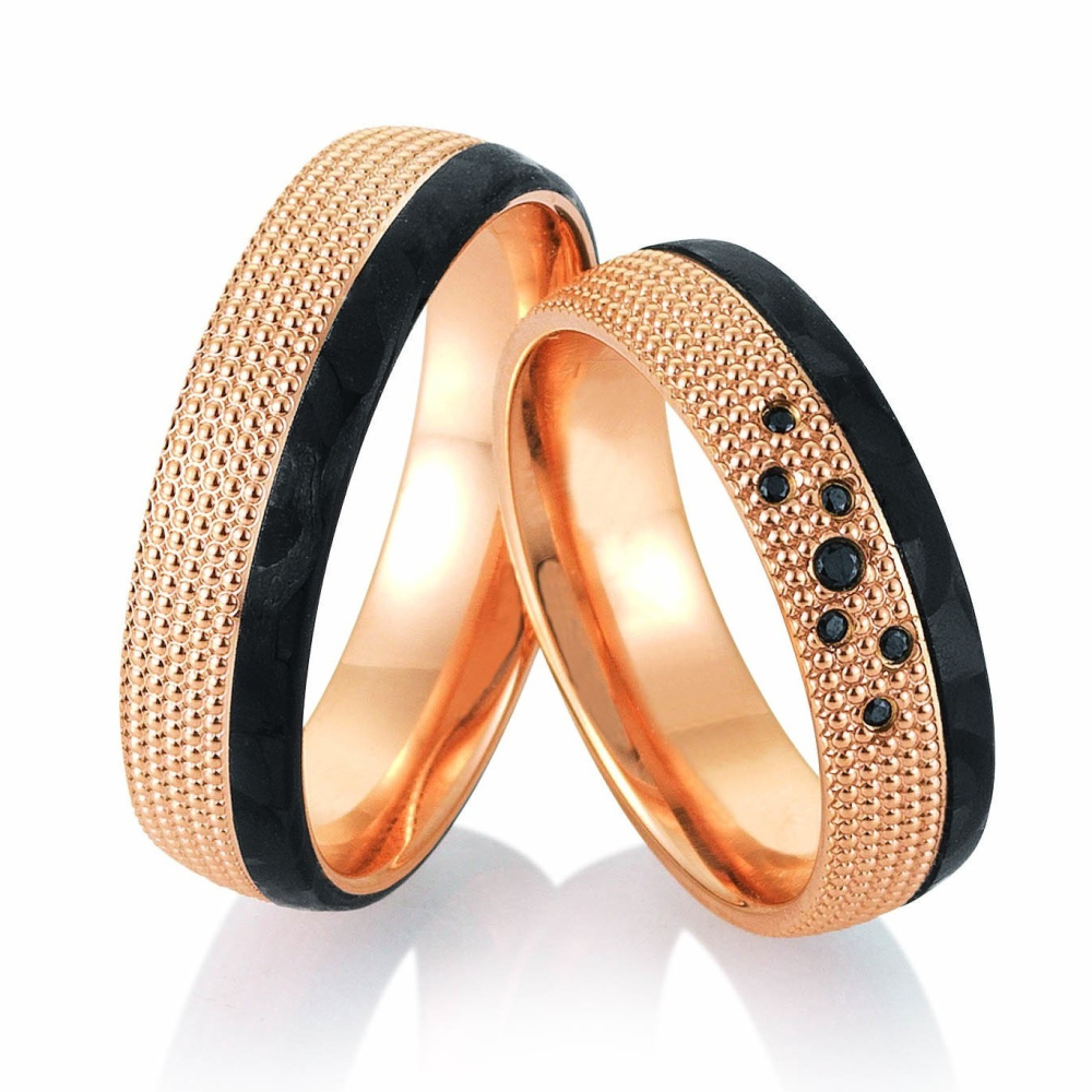 Preview: Trauringe aus 585 Rotgold mit Carbon und schwarzen Brillanten