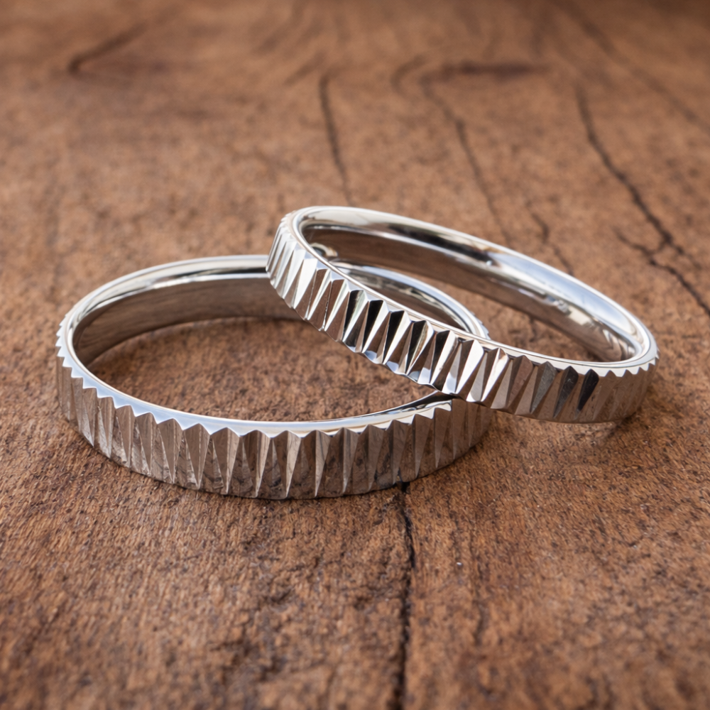 Preview: Trauringe aus 375 Weißgold – Twinkles Kollektion