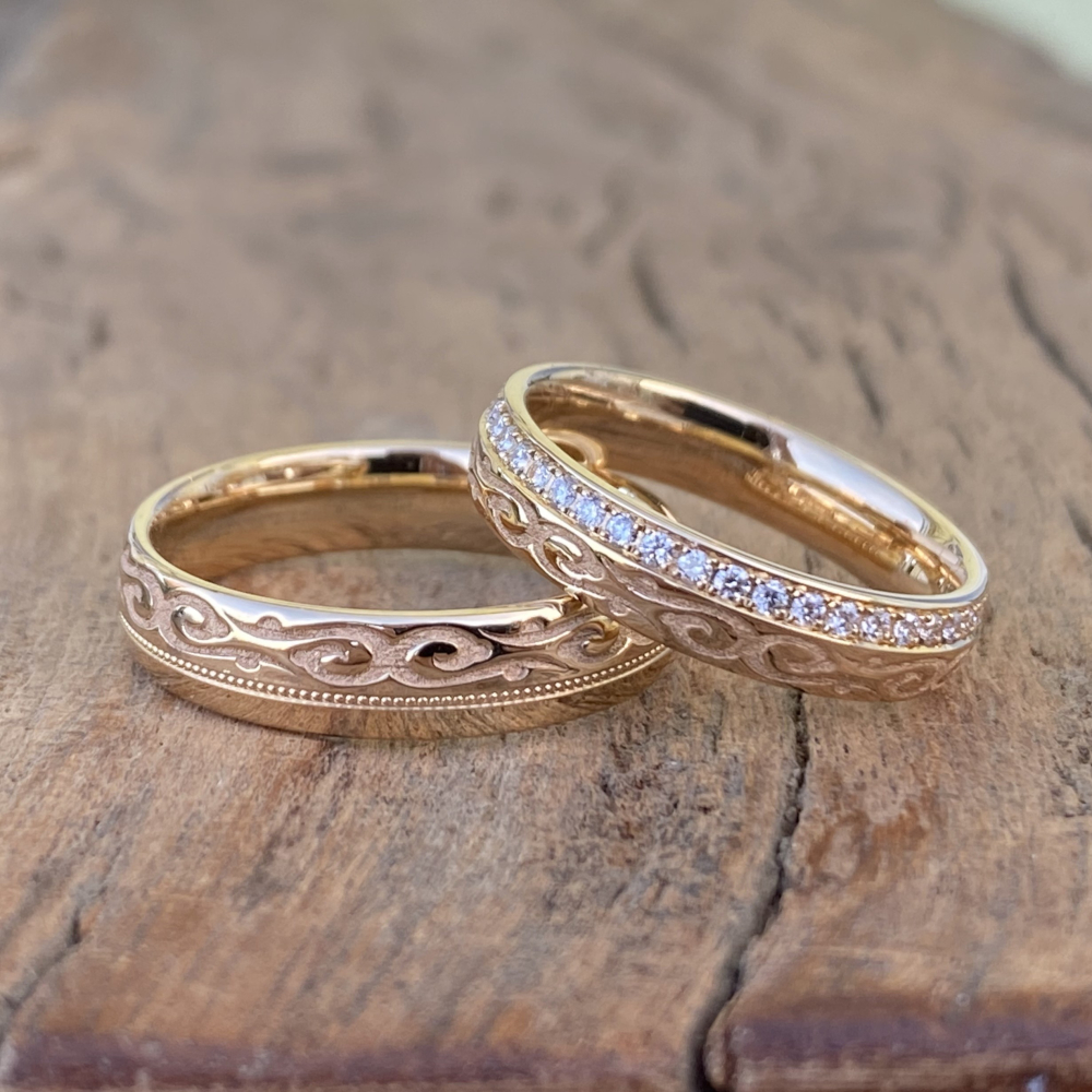 Preview: Kunstvolle Oberfläche