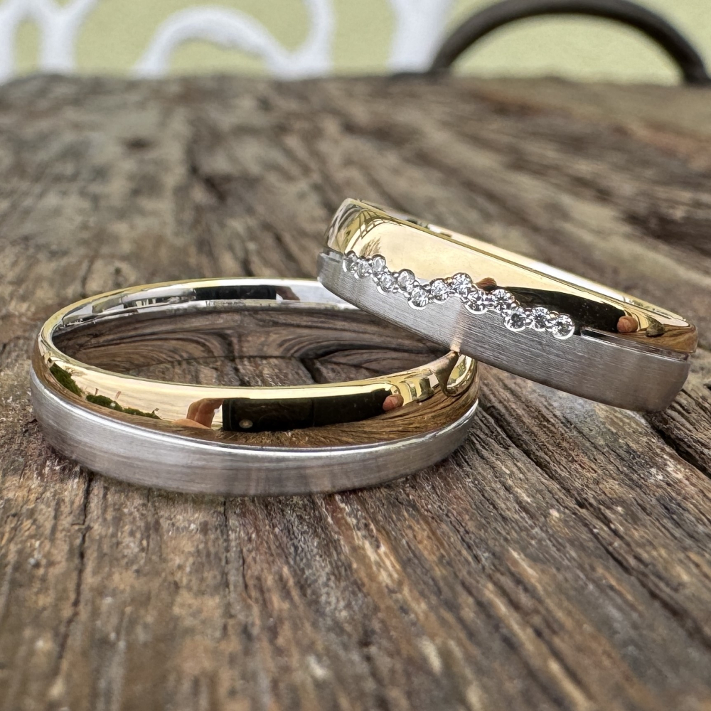 Preview: schmale Haselnuss Eheringe