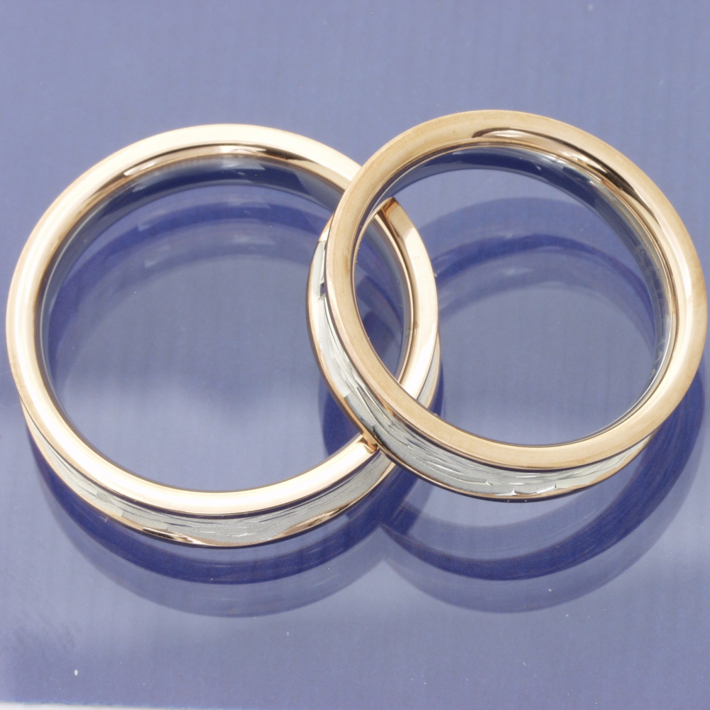 Preview: Bicolor Trauringe aus 585 Weissgold und Rotgold RU65130