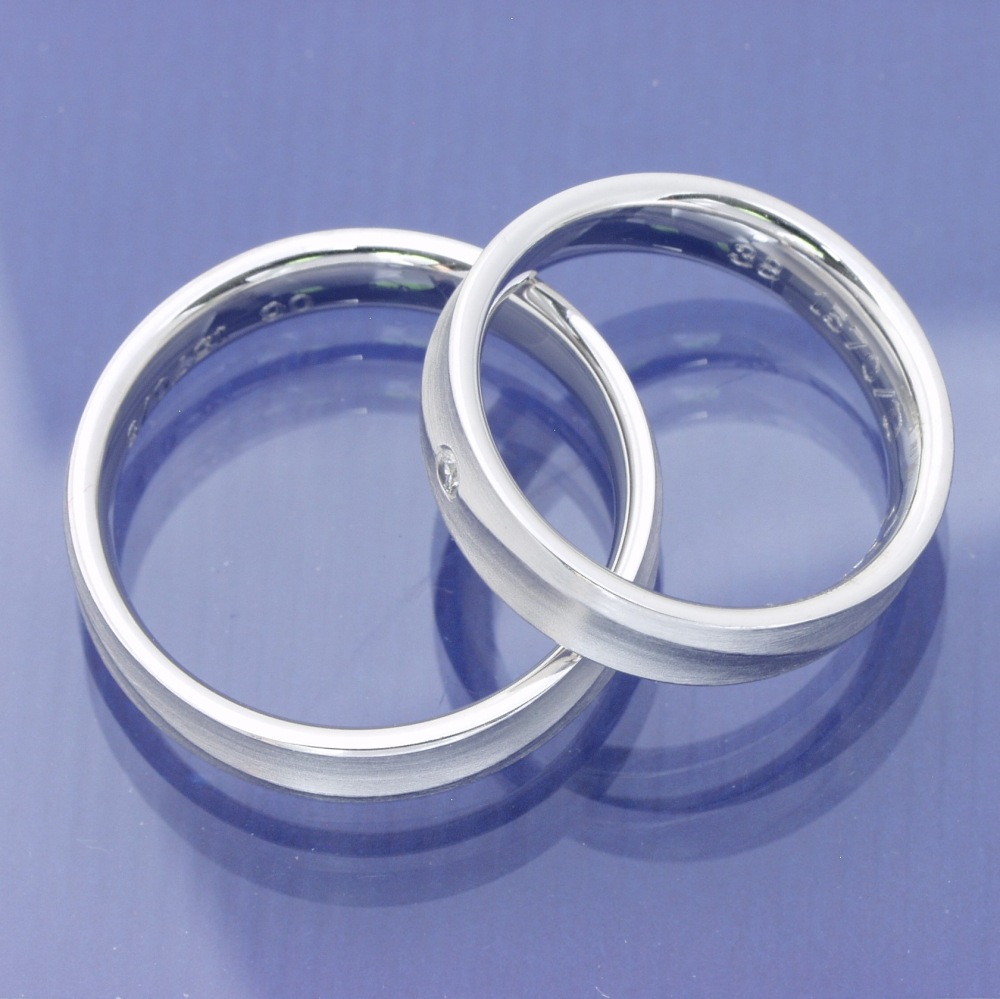 Preview: Eheringe aus 585/°°° Weißgold mit Brillanten P5093989