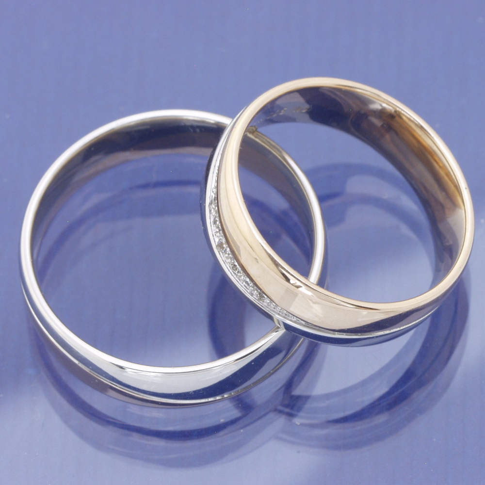 Preview: Bicolor Eheringe aus 585 Weissgold und Rotgold P7074025