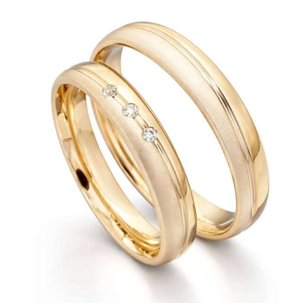 Trauringe 585 Caramellgold – quermatt & poliert mit Brillanten