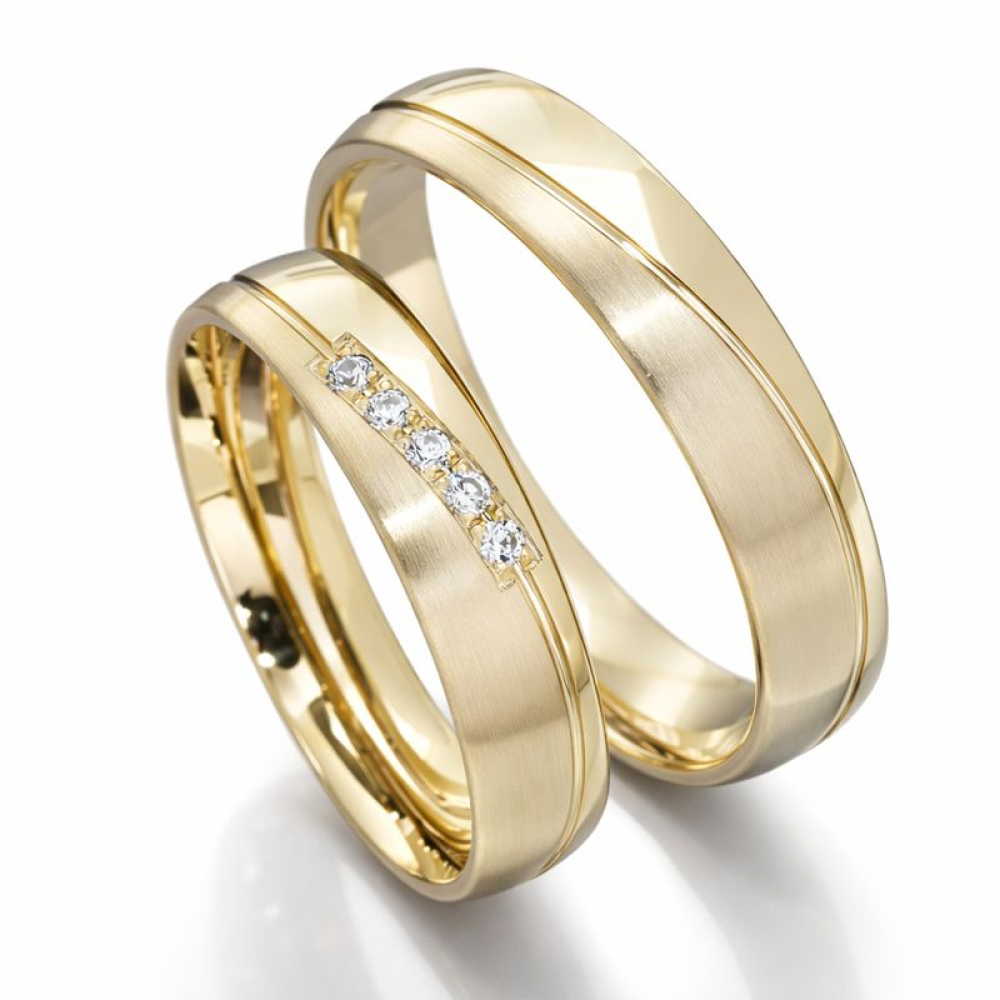 Trauringe 585 Caramellgold – poliert & feinmatt mit Brillanten