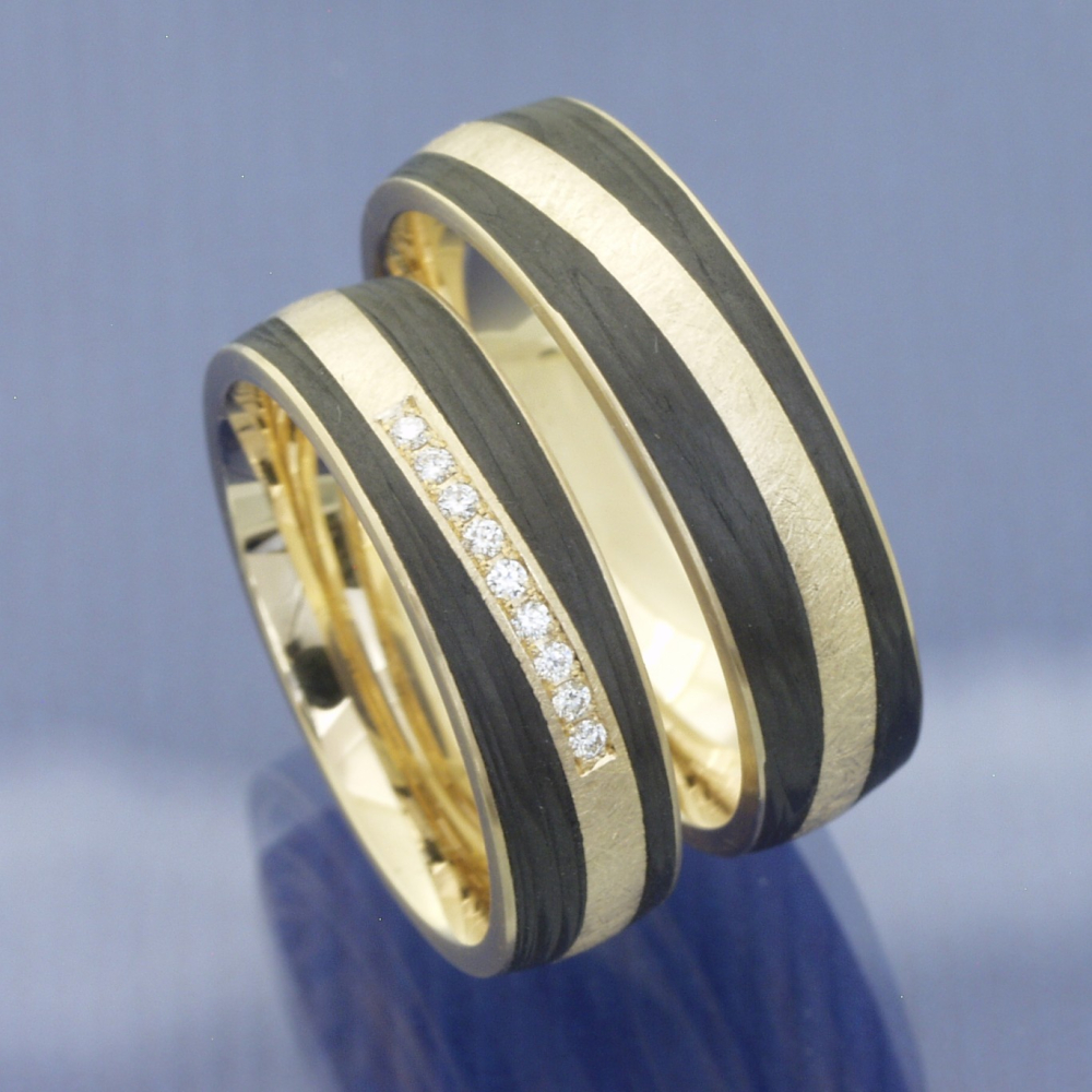 Apricotgold Carbon Trauringe