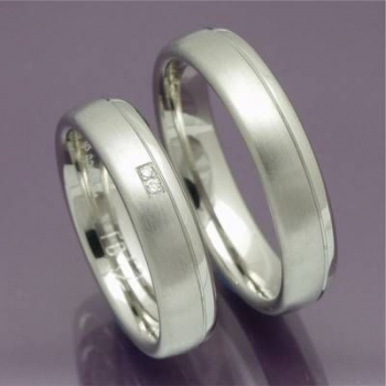Trauringe, Verlobungsringe aus 925 Silber mit Diamant 48/08021