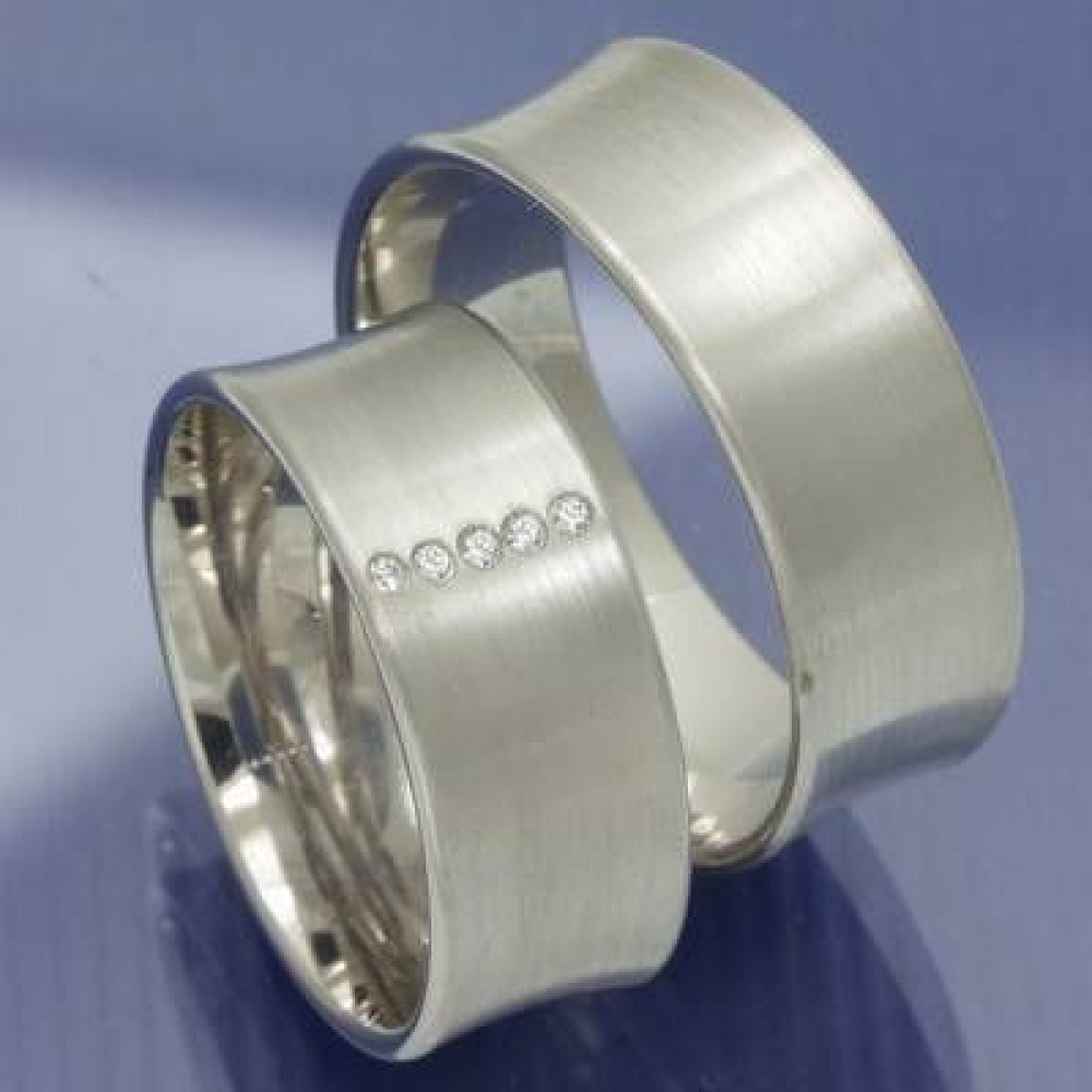 8 mm konkave Weissgold Trauringe der Serie Spirit of Love P1049815