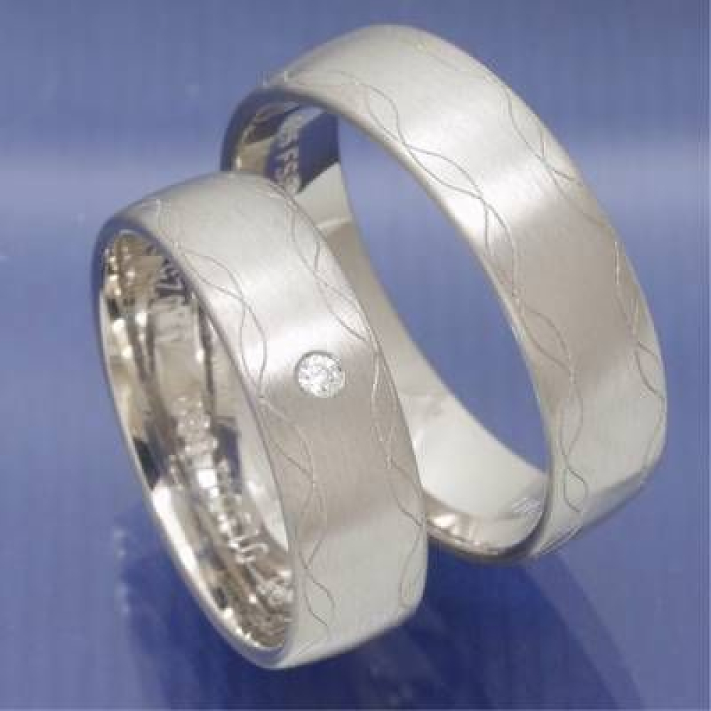Einfarbige Partnerringe aus 585 Weissgold-plus mit Brillant P1227362