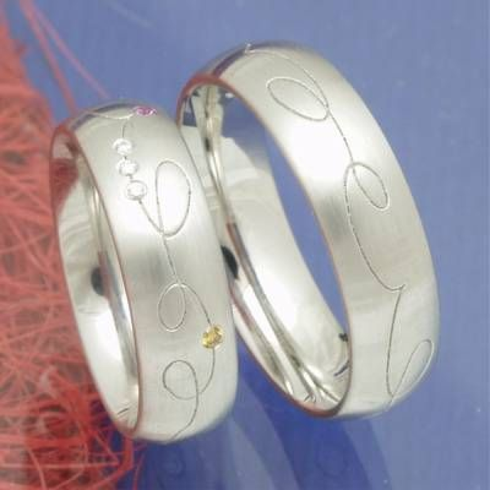 Eheringe Trauringe aus 585 Weisgold mit Farb-Brillanten 381603/D