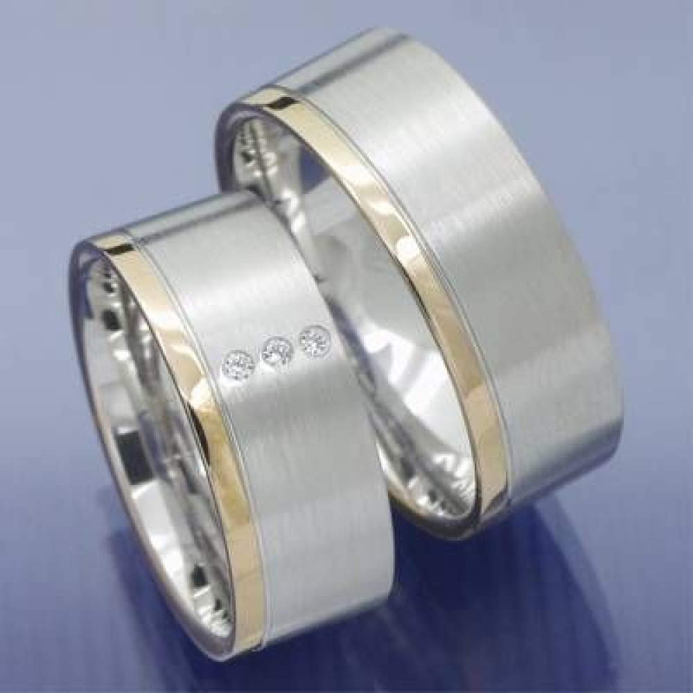 breite Eheringe Trauringe aus 585 Weissgold und Rotgold P2028856