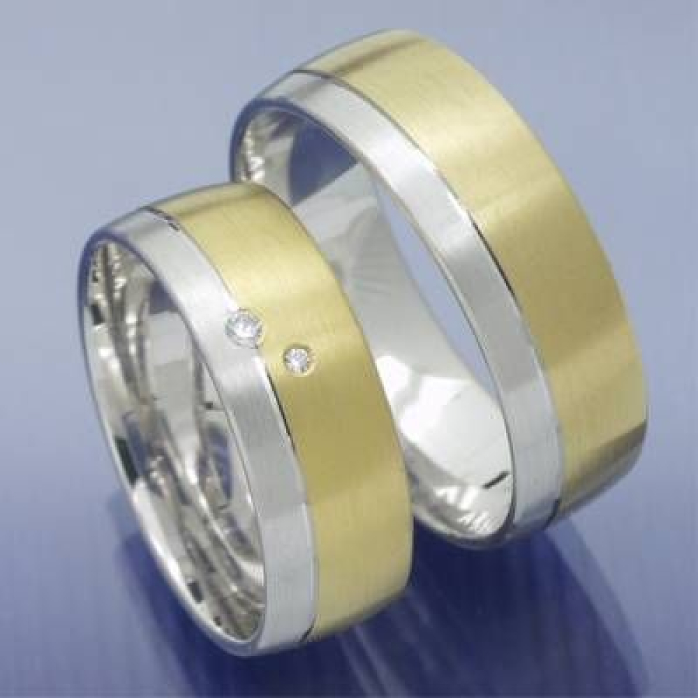 7 mm breite Eheringe Trauringe aus 585 Gelbgold u. Weissgold P2028857