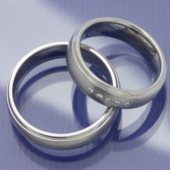 Edelstahl Trauringe Verlobungsringe mit Brillanten P2052675