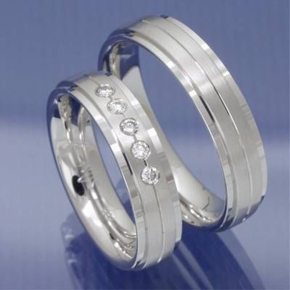 Eheringe Trauringe aus 585 Weissgold mit Brillanten P2227461