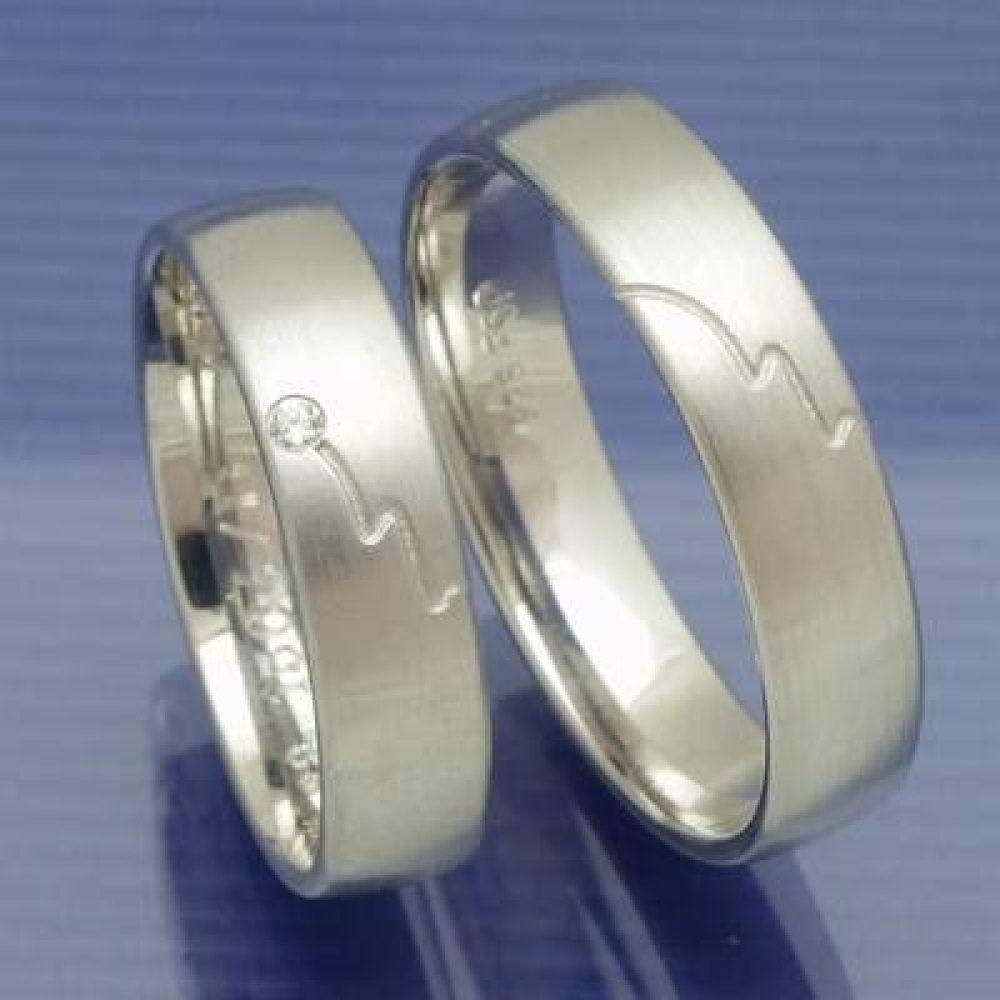 Eheringe Trauringe aus 585/°°° Weißgold mit Brillant 061564