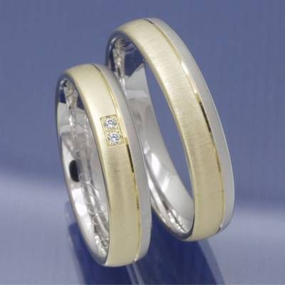 Trauringe aus 585 Gelbgold und Weissgold mit Brillanten P4037694