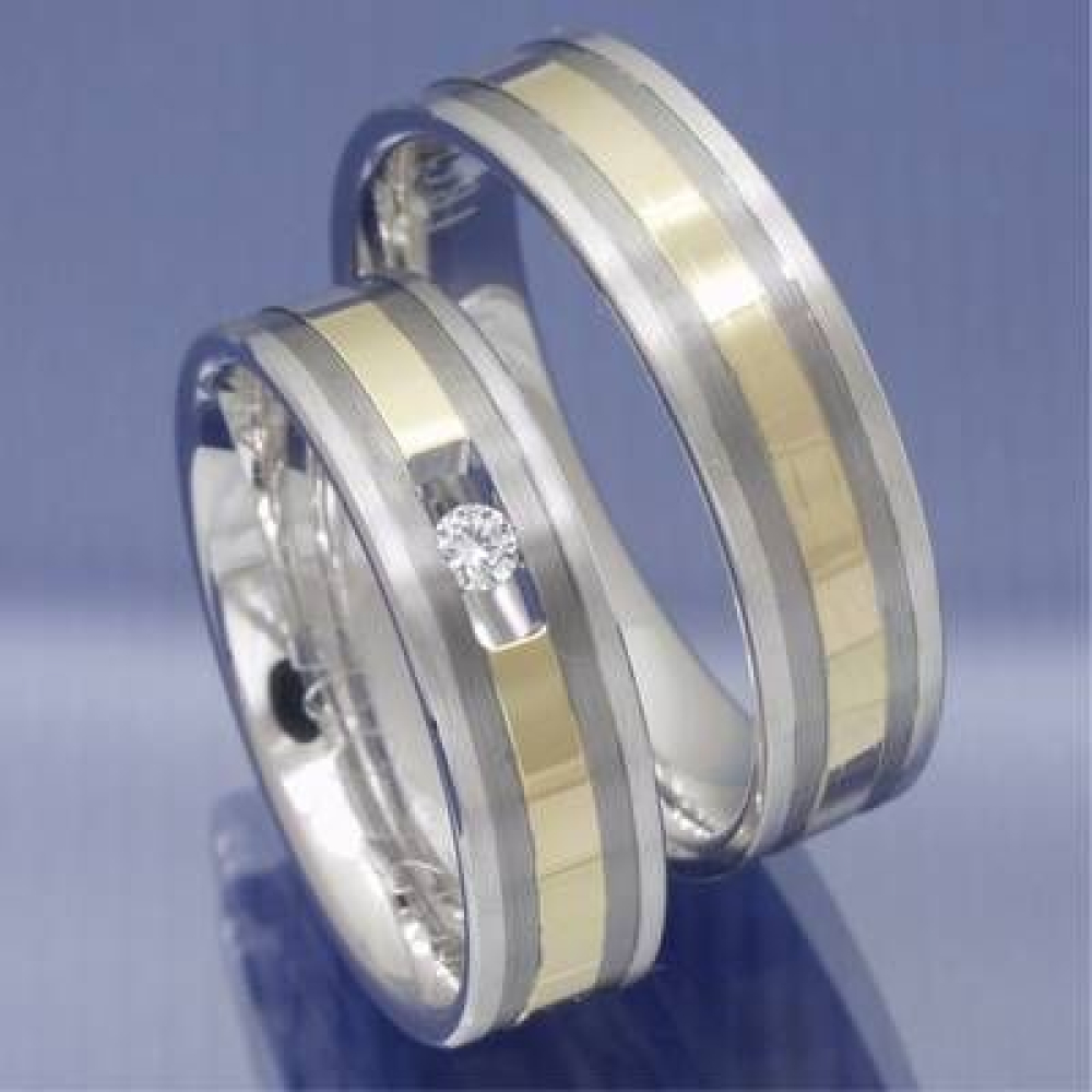 Trauringe aus 585 Weiss, Grau und Gelbgold P4097727