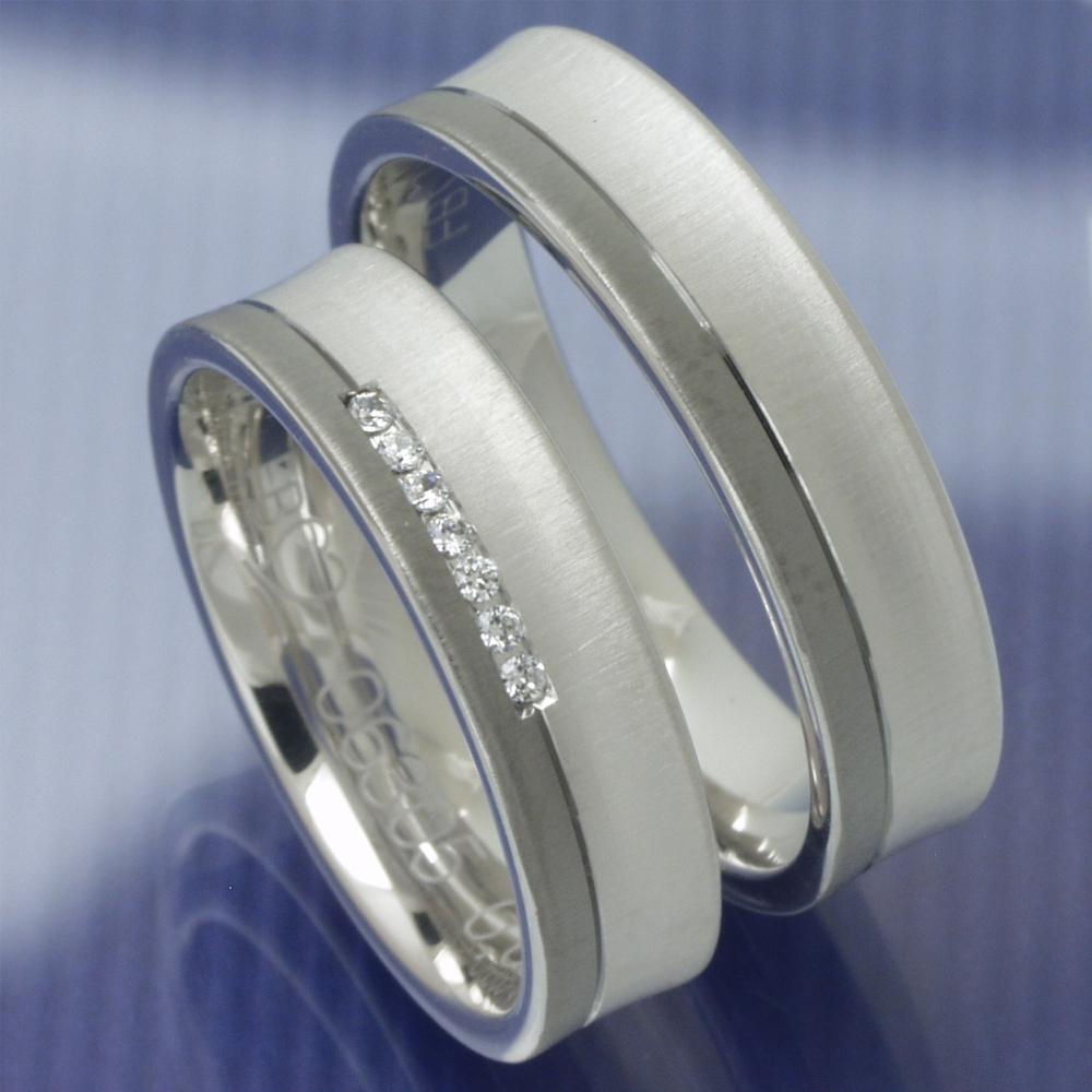 Black und White Partnerringe Trauringe aus 585 Weissgold P5079053