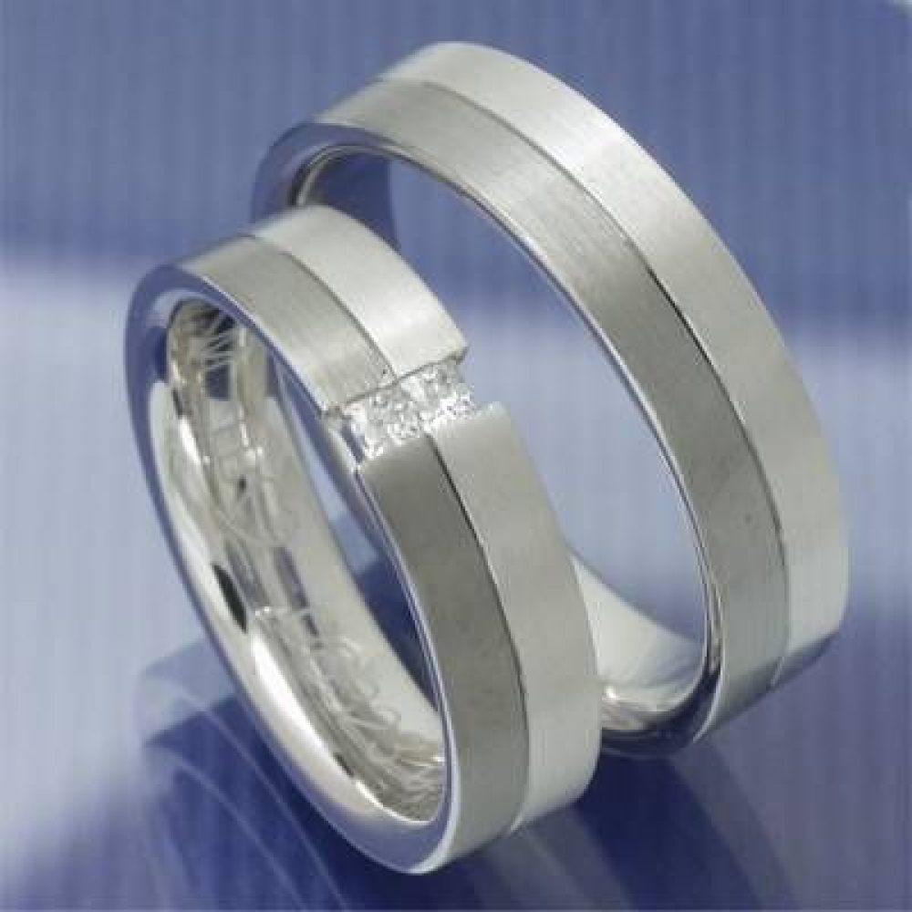 Partnerringe aus 585 Weissgold mit Rutenium Beschichtung P5079065