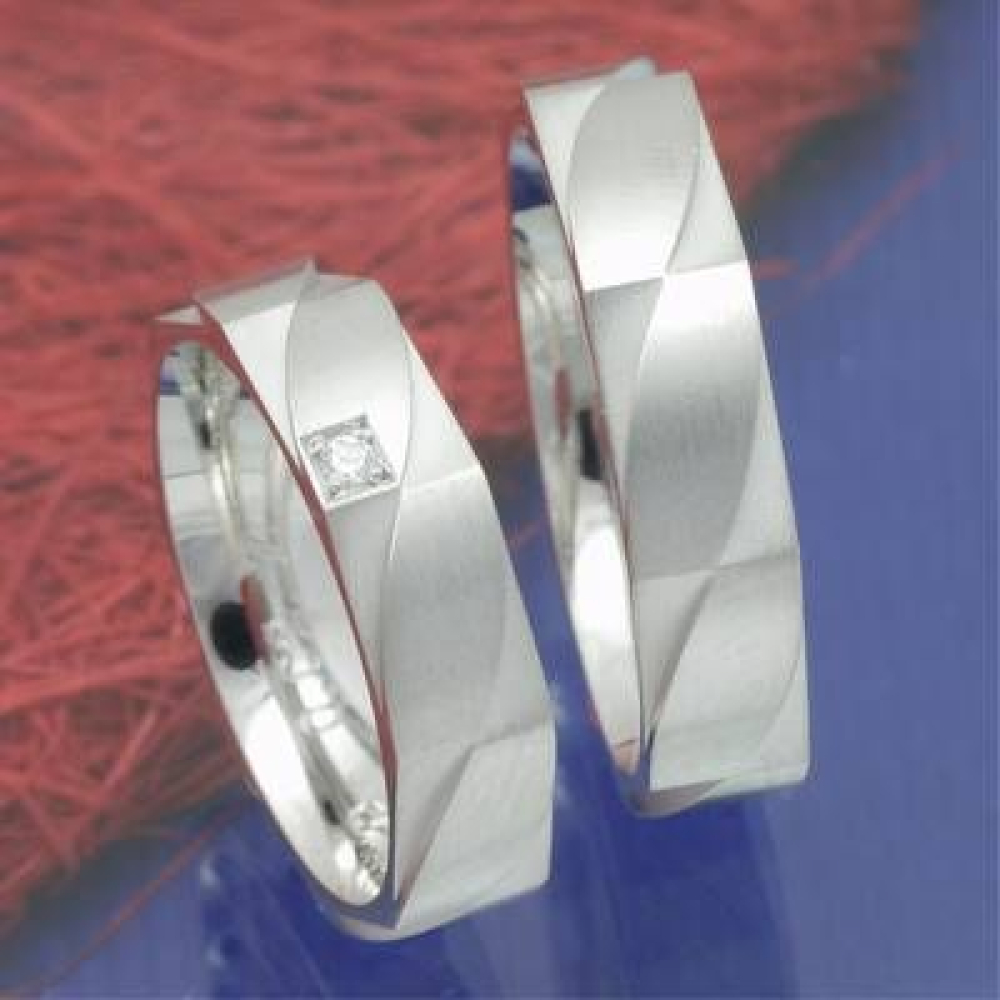 Eheringe Trauringe aus 585 Weißgold F0616655