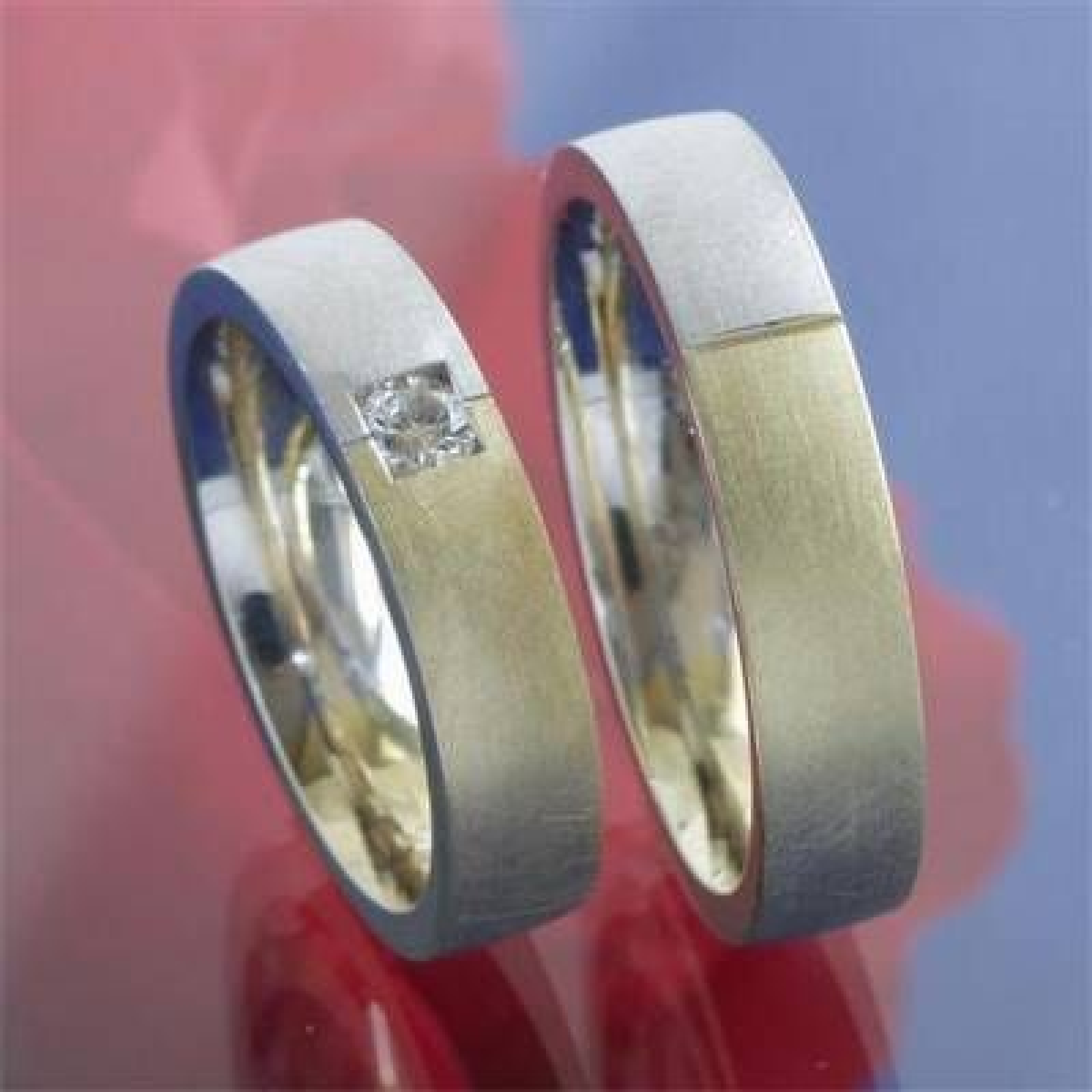 Eheringe Trauringe aus 585 Gelb und Weißgold 0515156