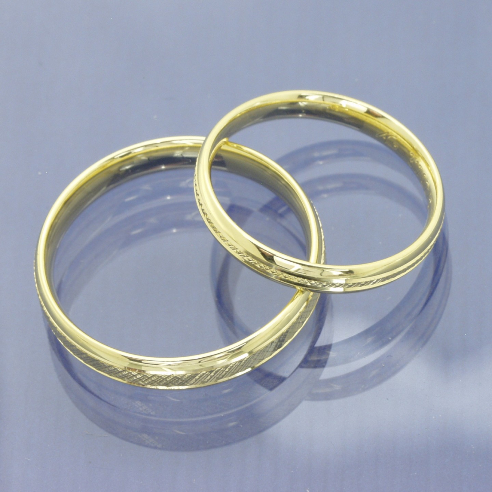 Twinkles Trauringe aus 375 Gelbgold – moderne Leichtigkeit mit funkelnden Details