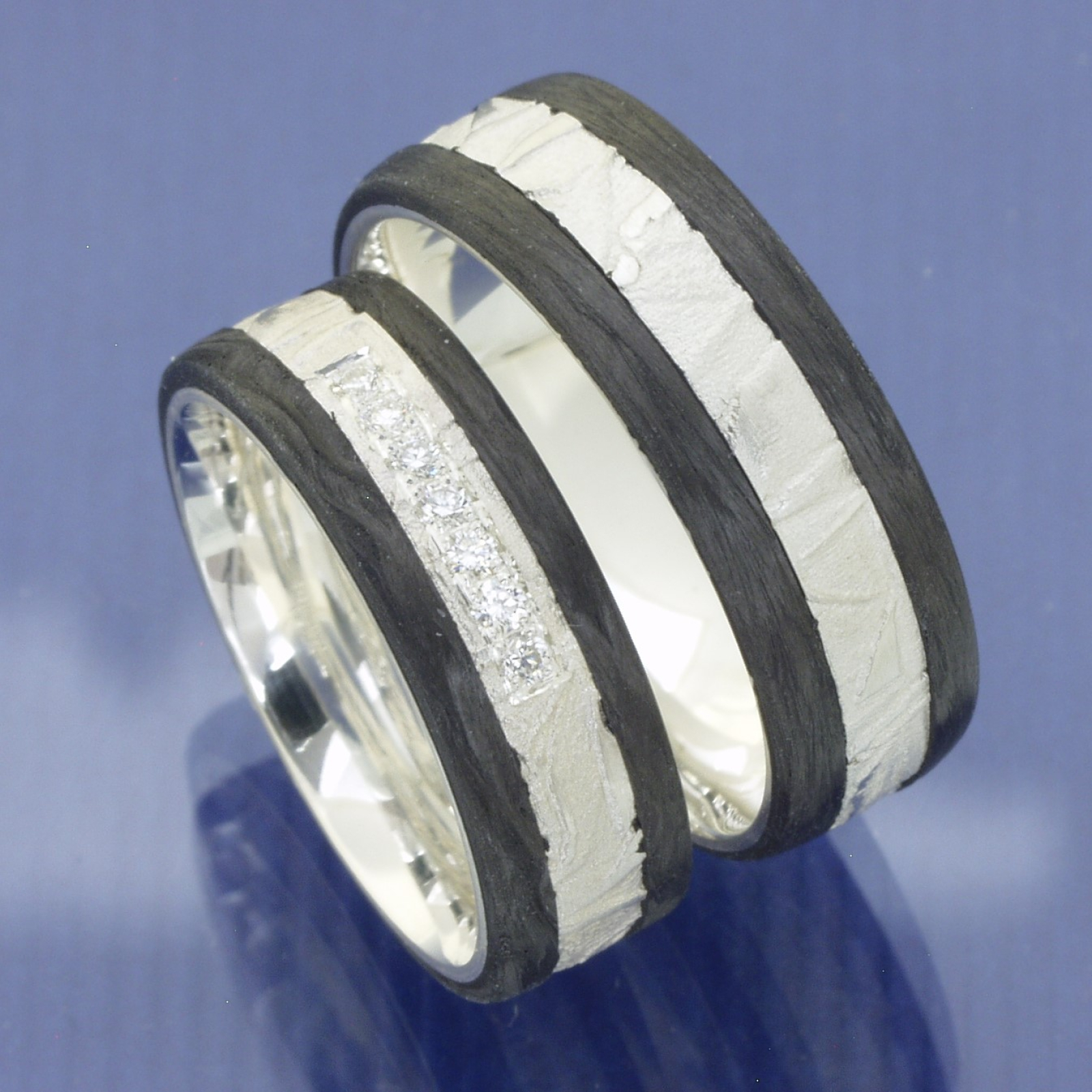 Silber Trauringe mit Carbon P3085801