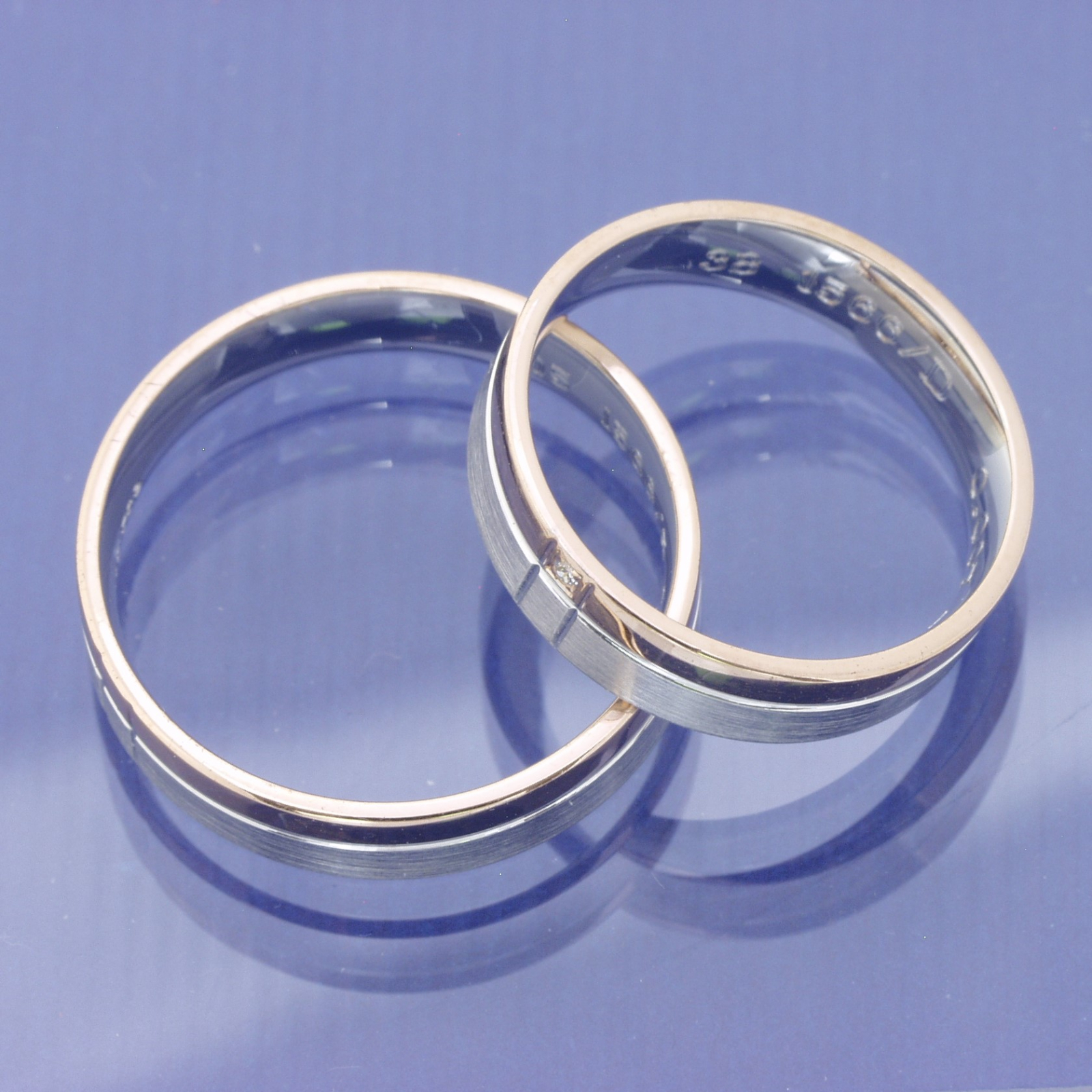 Eheringe aus 585 Weiß und Rotgold P5093992