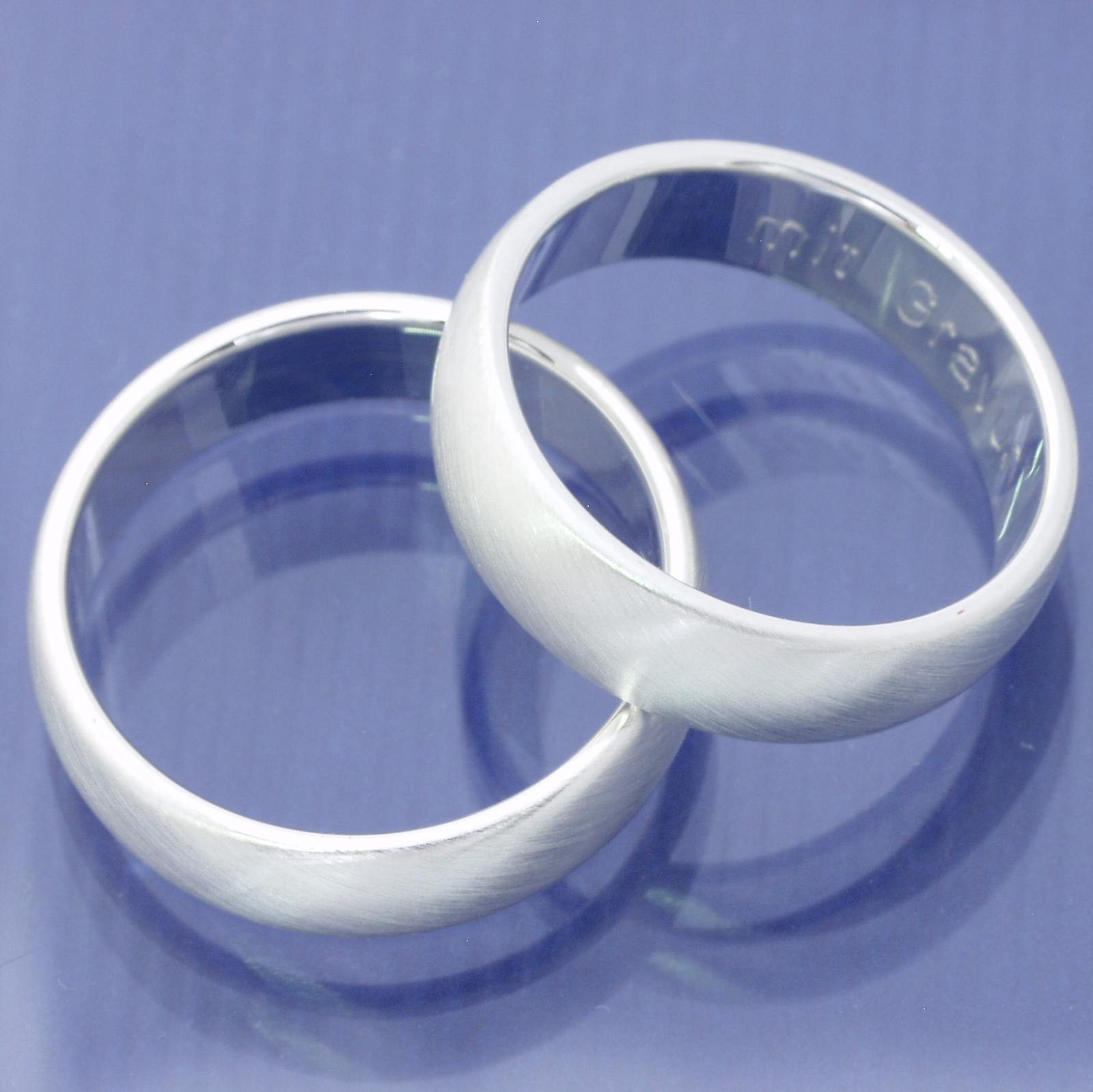 Verlobungsringe aus Silber mit Innengravur