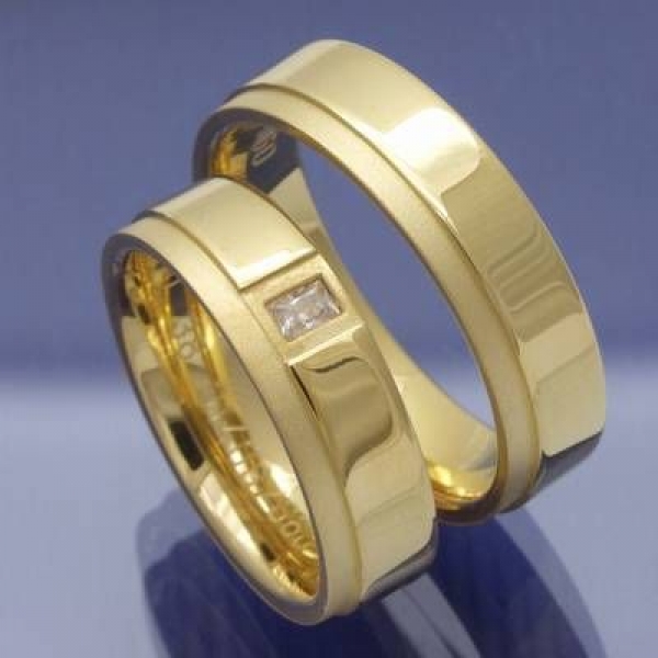 Trauringe Partnerringe aus 585 Apricotgold mit einem Diamant P2148340