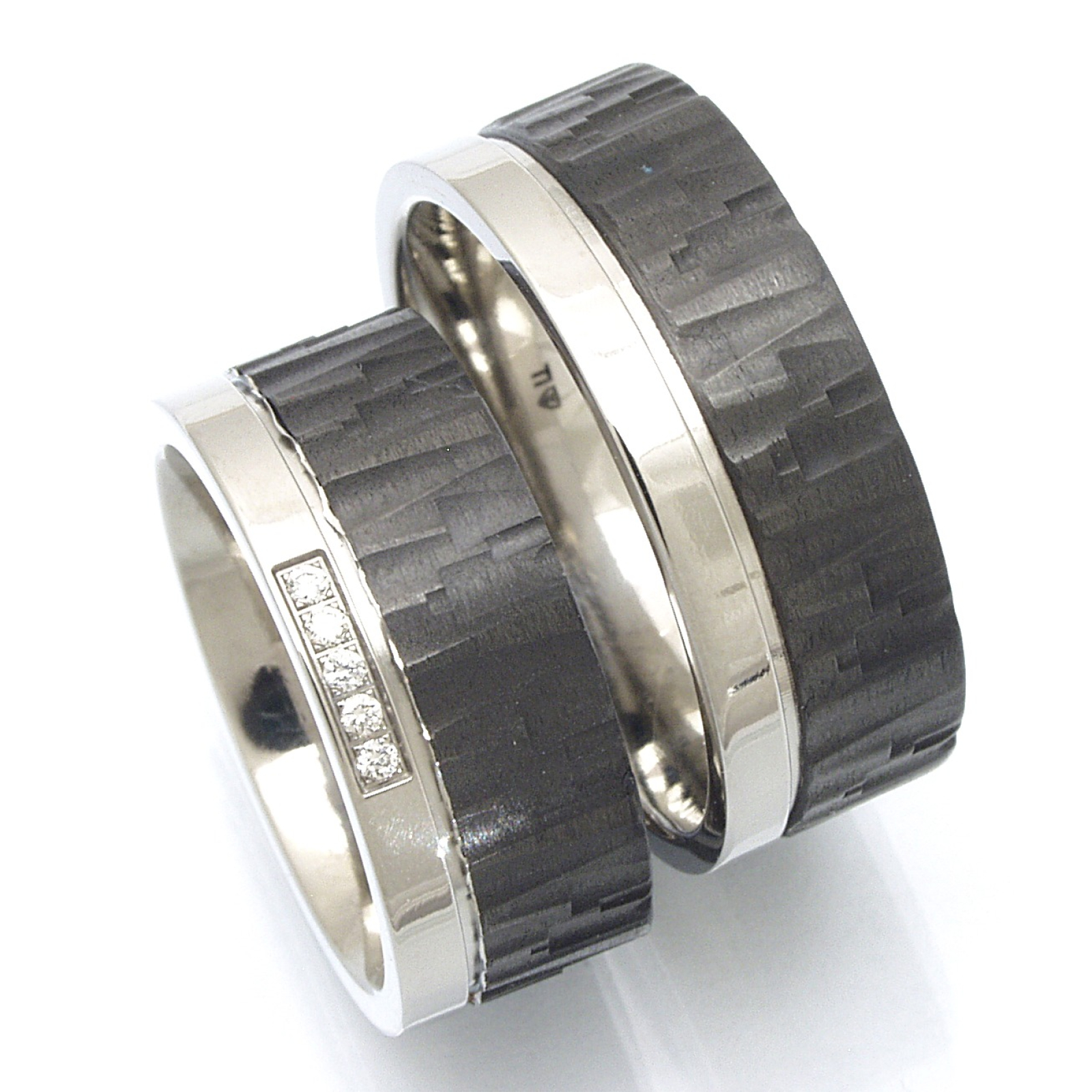 Titan Carbon Eheringe