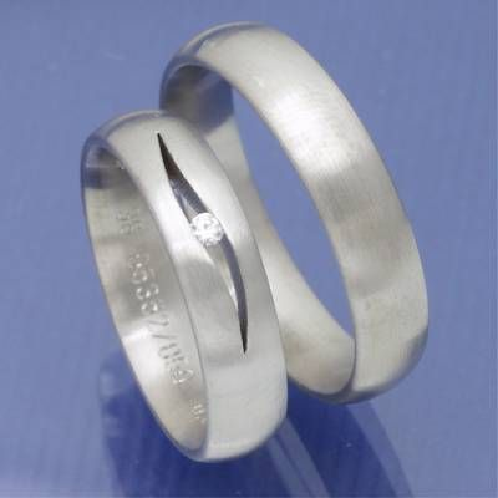 Eheringe und Trauringe aus 585 Weissgold 0605352050