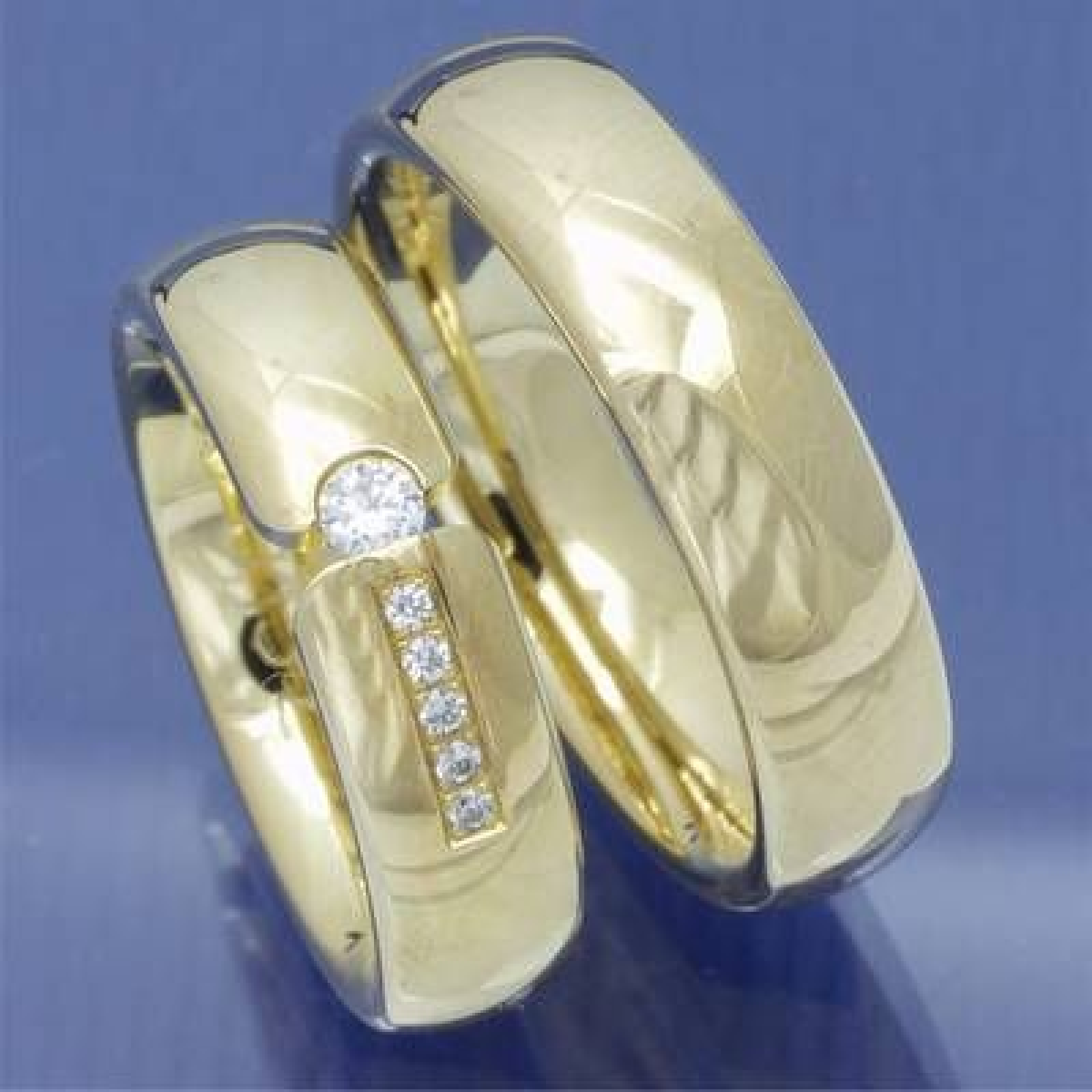Glänzende Partnerringe 585 Gelbgold mit Brillanten 48-05004