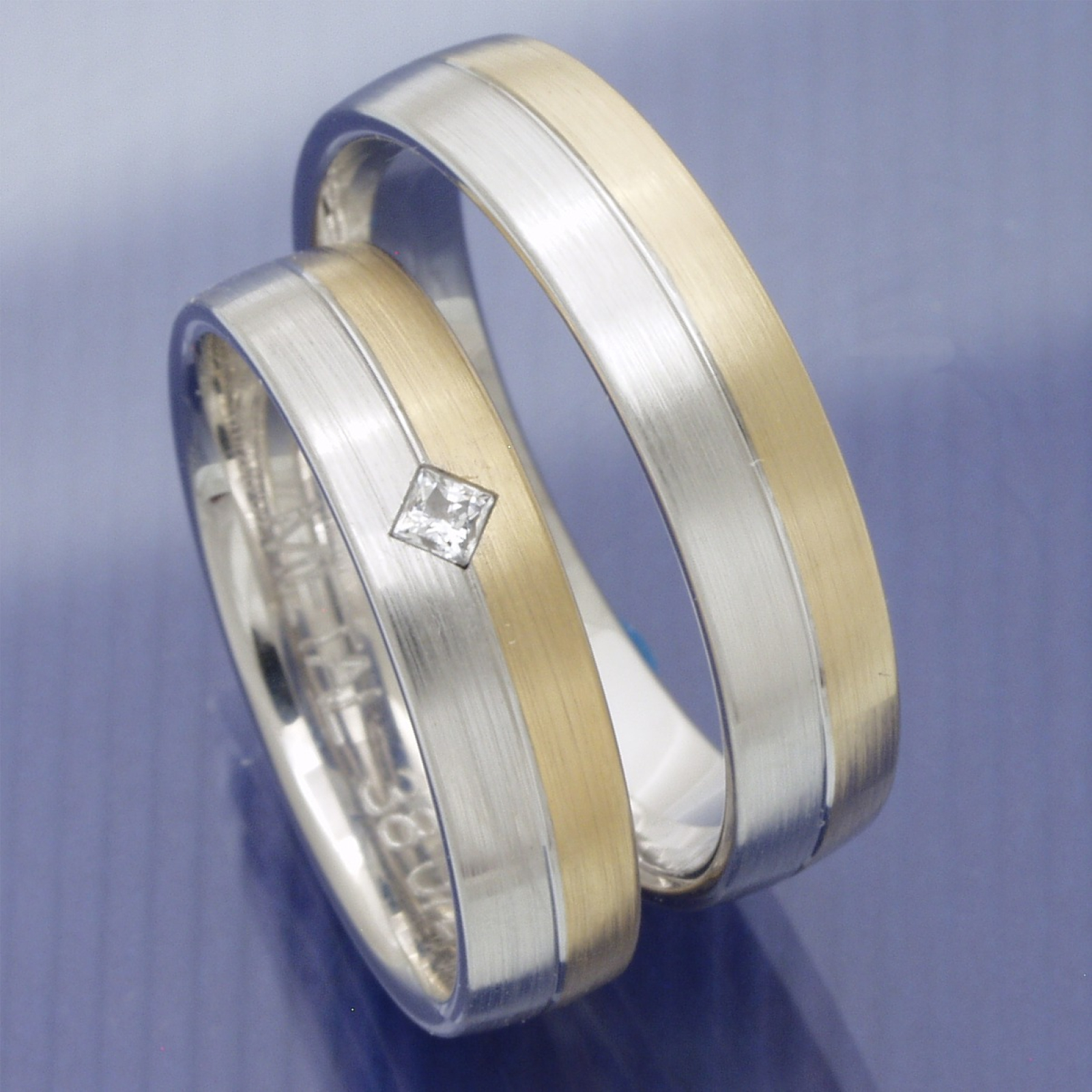 Bicolor Trauringe aus 585 Gelbgold und Weissgold PB260793