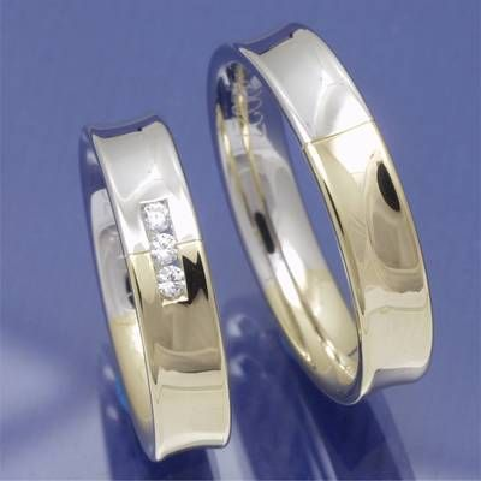 Eheringe Trauringe aus 585 Gelbgold und Weissgold S2027