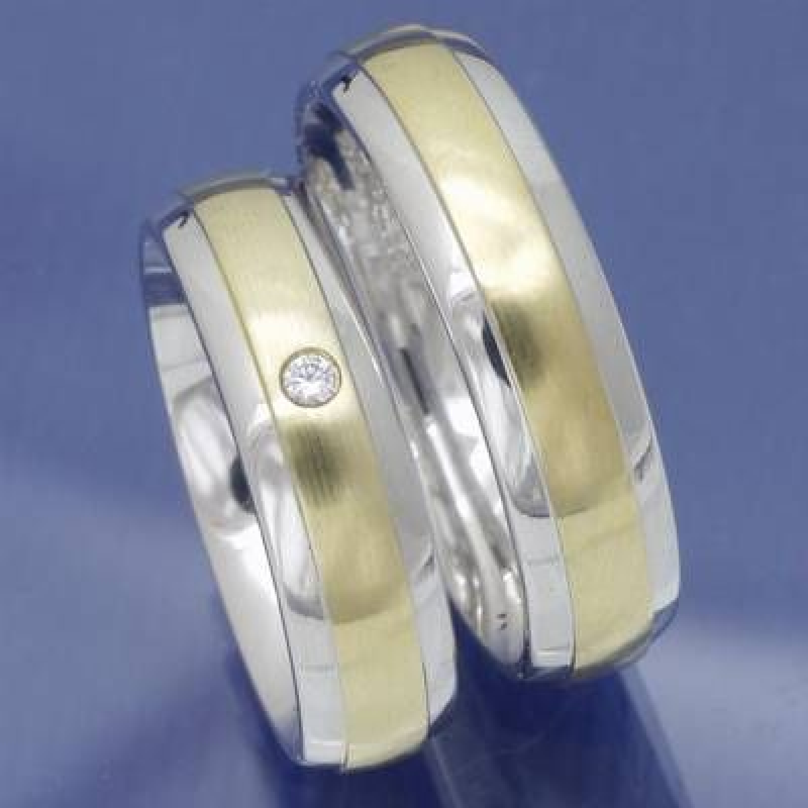 Partnerringe aus 585 Weissgold und Gelbgold 051582-6
