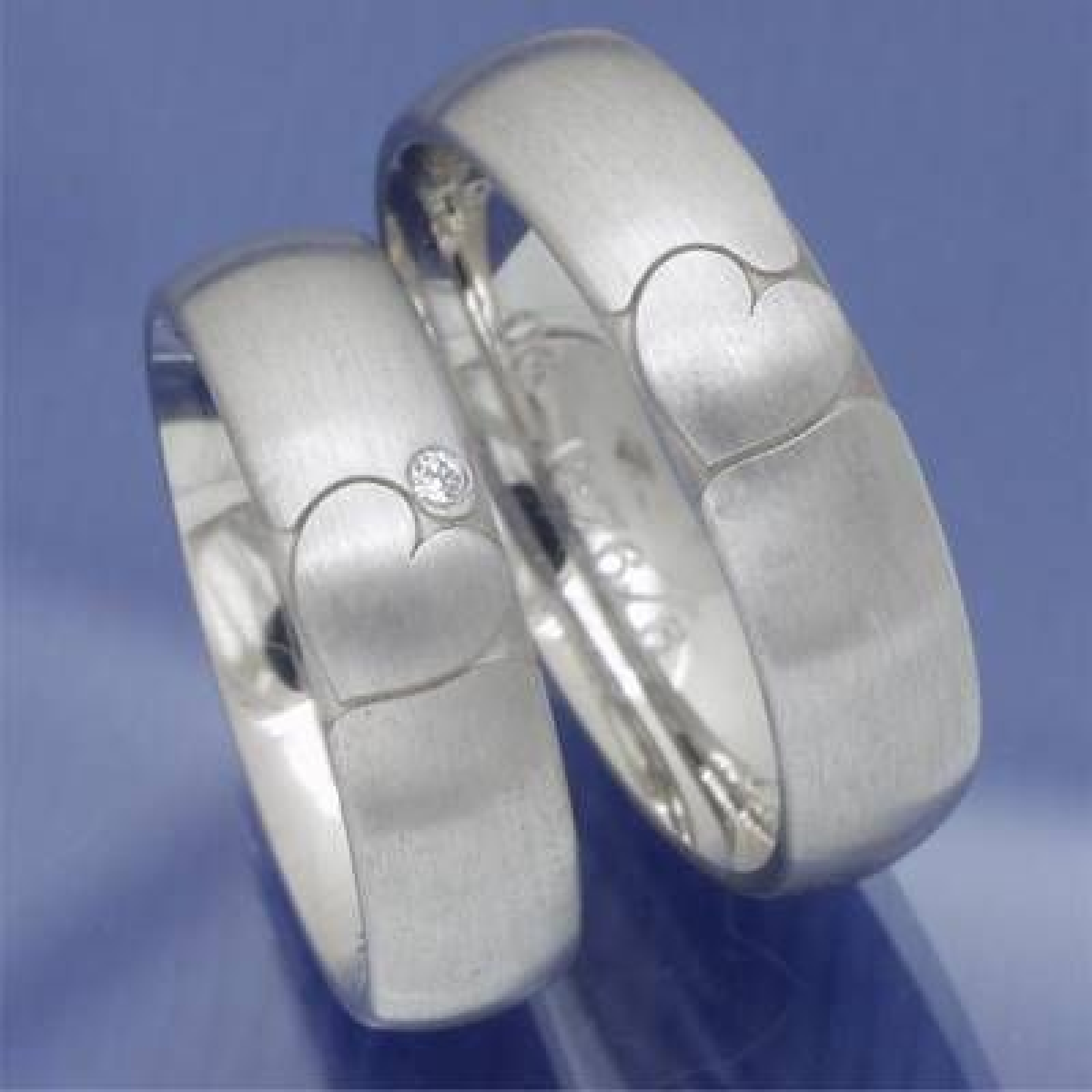 Partnerringe aus 585 Weissgold mit Herz 061576-6