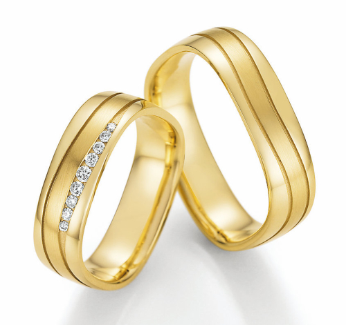 Quadratische Eheringe – 585 Gelbgold mit 0,102 ct Brillanten