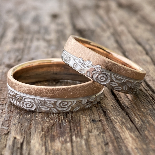 Rosenringe 585 Weiss und eismattem Rotgold