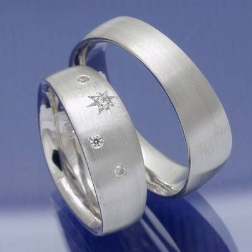 Trauringe Sternenhimmel aus 585 Weissgold mit Brillanten P2188369