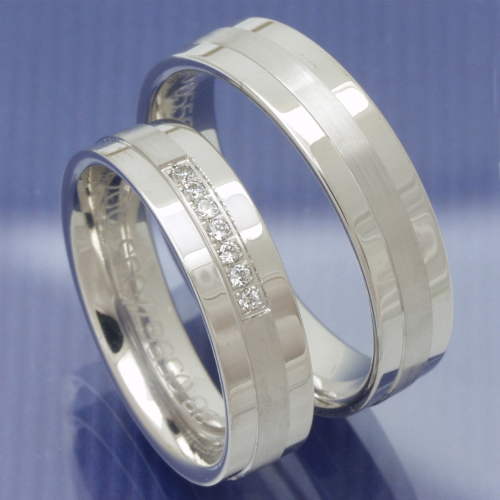 Partnerring Trauringe aus 585 Weissgold mit Brillanten P6159118