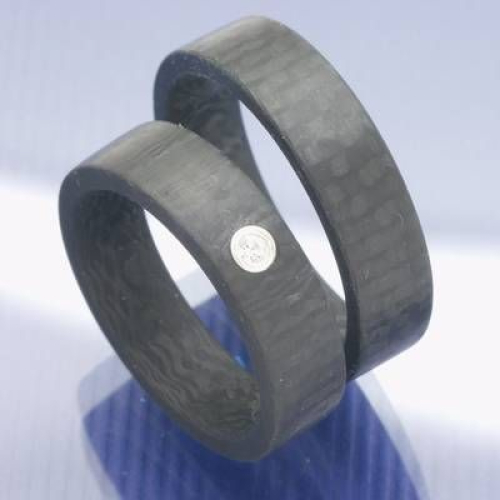 Eheringe aus Carbon mit Edelstahl Fassung P7111999