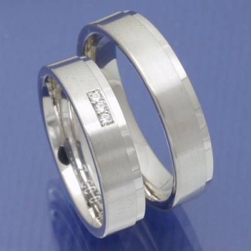 Eheringe und Trauringe aus 585 Weissgold 0605347050