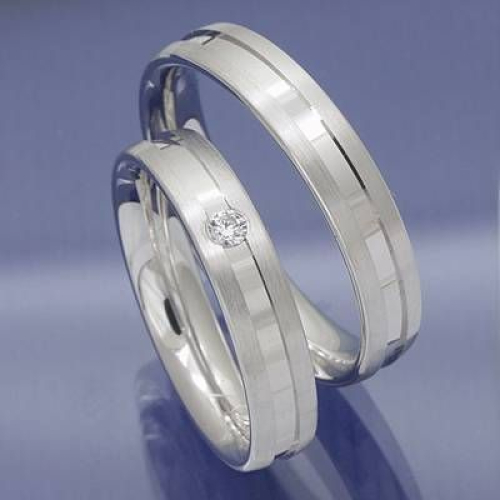 Eheringe Trauringe aus 585 Weissgold mit Brillanten PA208149