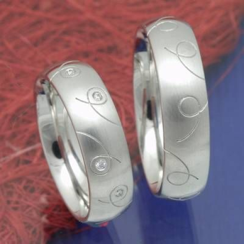 Eheringe Trauringe aus 585 Weißgold mit Brillanten 381609